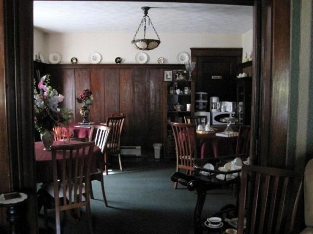 Colonial Charm Inn Charlottetown Exteriör bild